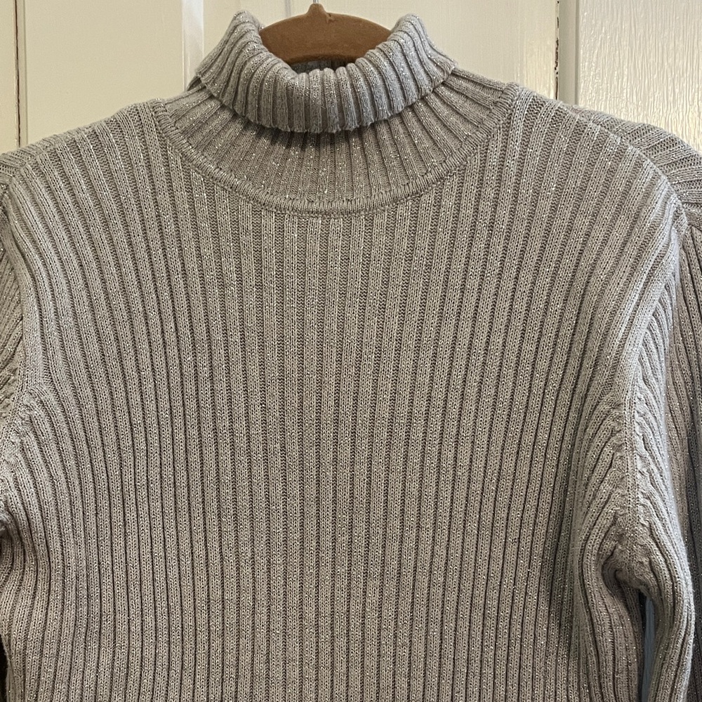 Vintage Basic Editions Light Gray Turtleneck Swea… - image 4